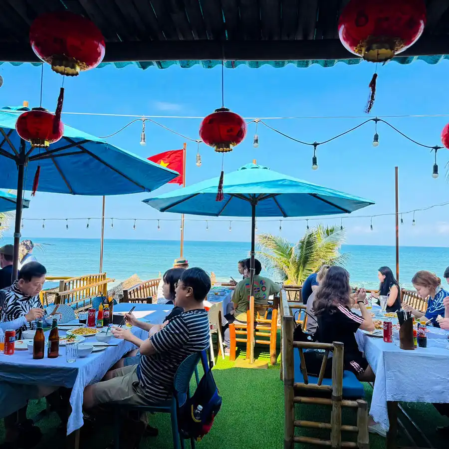 Top An Bang Beach Things To Do: Perfect 1-Day Itinerary Delicious local seafood and cocktails at An Bang Beach